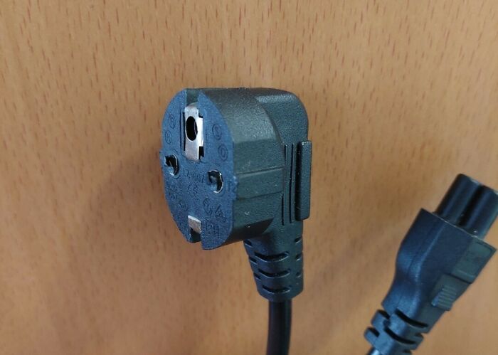 The New Eu Standard Powerplug Has Arrived!