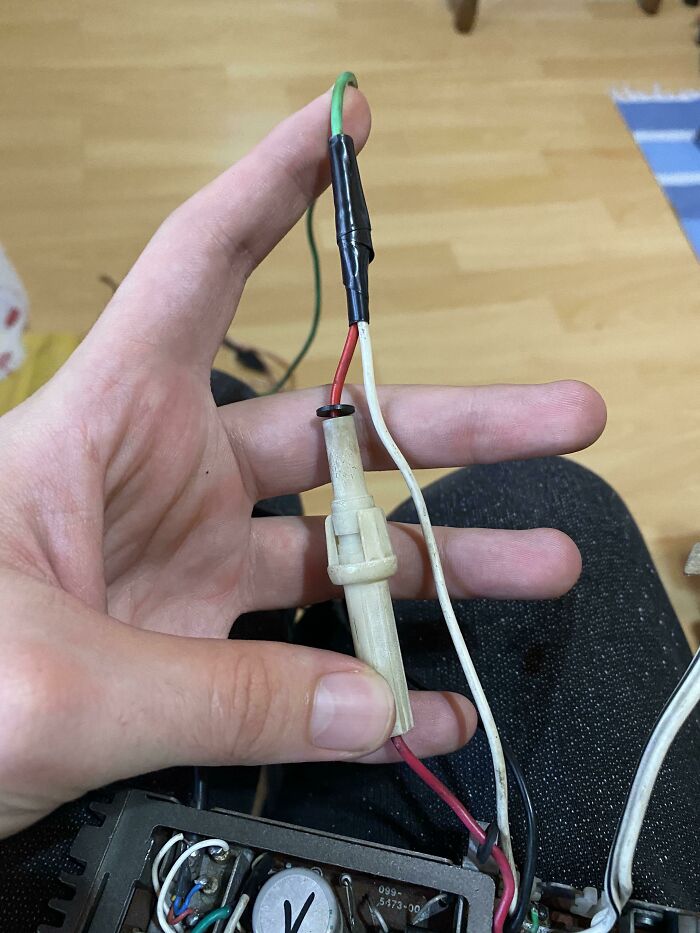 Someone Installed This Fuse On +12v In Parallel