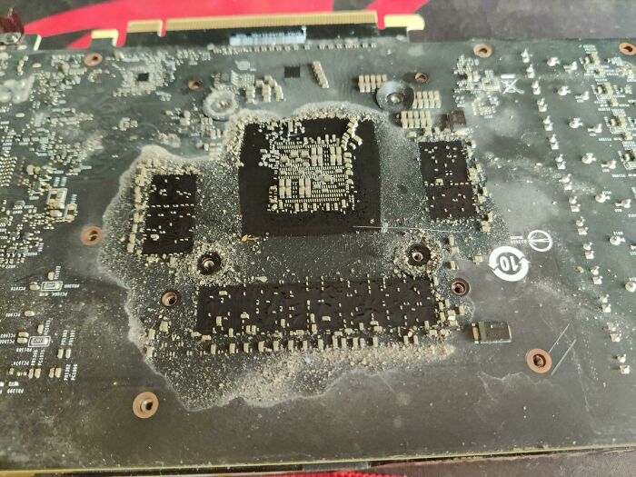 My Friend Said That He Don't Know Why His Card Is Running Hot