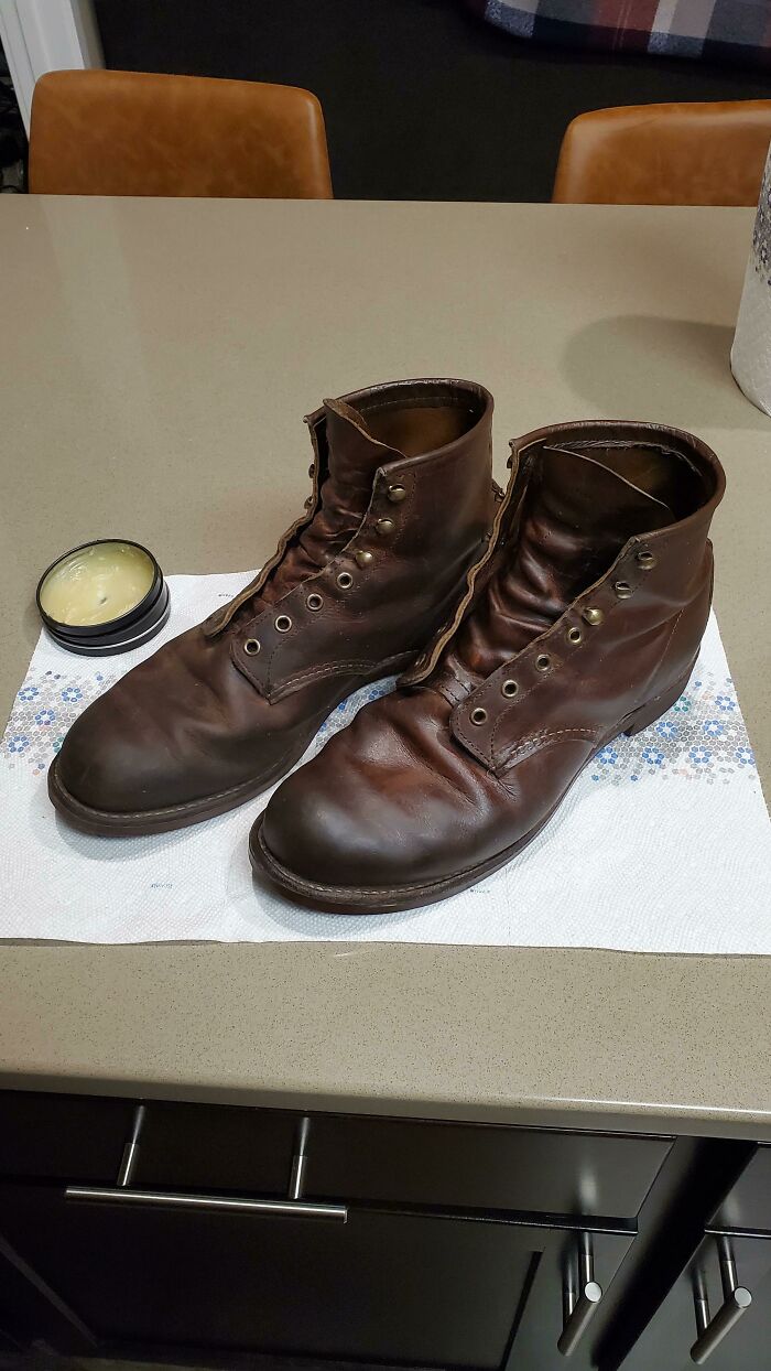 Getting The Red Wings Prepped For Their Fifth Winter