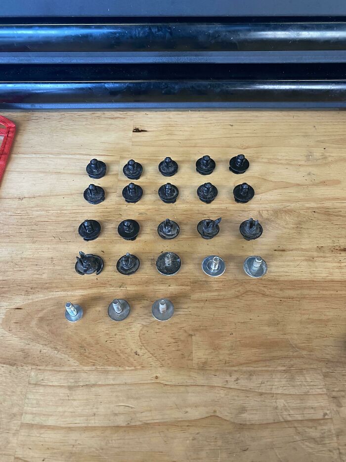 The Amount Of Fasteners You Have To Remove To Change The Oil On A 2021 Nissan Sentra