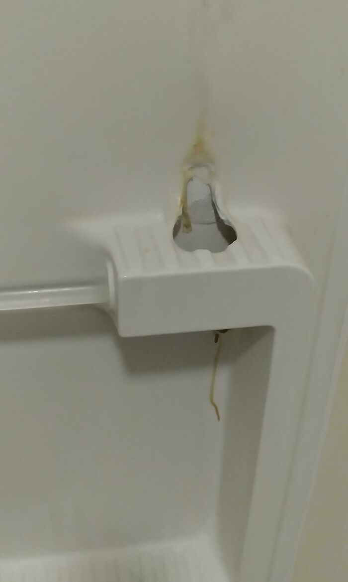 Husband Tried To Apologize For Some Stuff By Making Me A Candlelit Bath...the Glass Container Was Um...a Little Too Spicy For The Plastic Bathtub