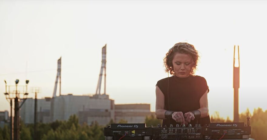 We've Recorded 1-Hour Techno Set From The Top Of Chernobyl’s Sister Nuclear Power Plant We've Recorded 1-Hour Techno Set From The Top Of Chernobyl’s Sister Nuclear Power Plant