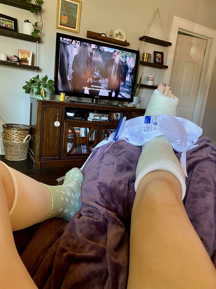 Fell Down 3 Stairs On Thanksgiving Weekend, Had To Have Ankle Reconstruction Today