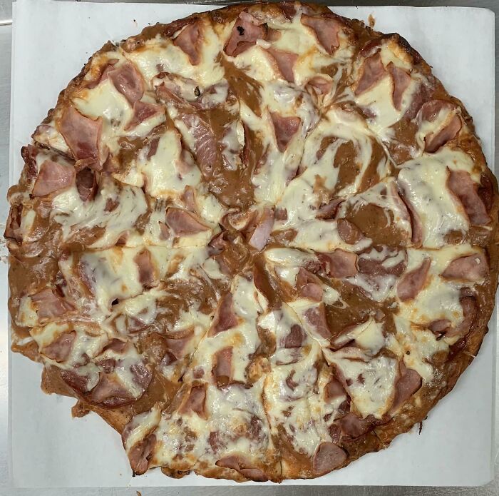 Customer Asked For “Extra Extra Extra” Sauce, I Think I Delivered