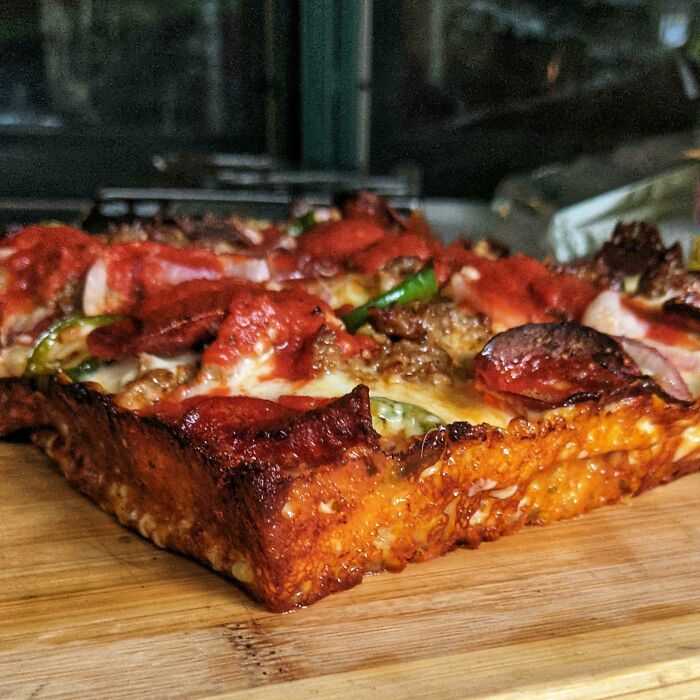 [homemade] Supreme Detroit Pizza