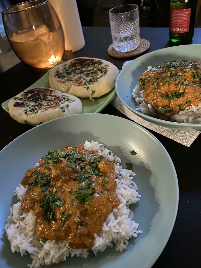 [homemade] Chicken Tikka Masala & Garlic Naan