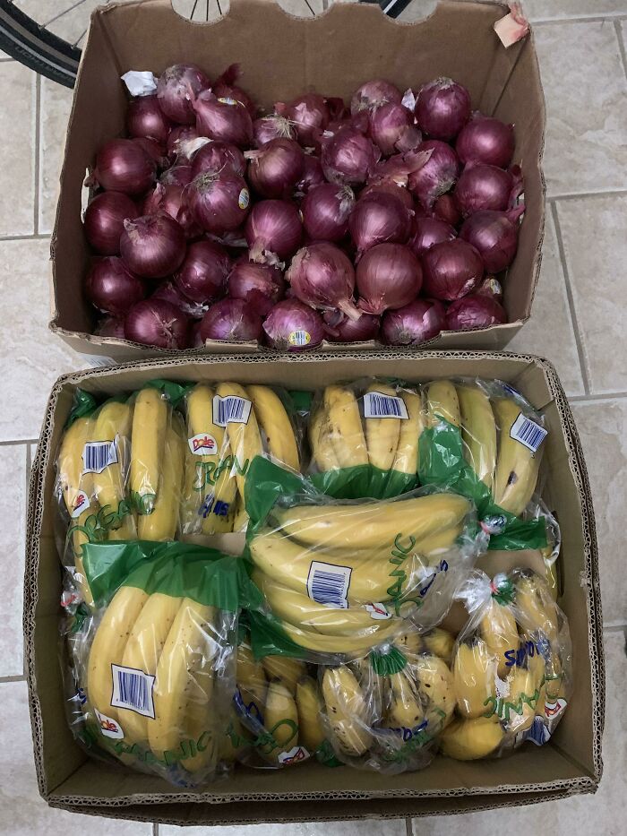 Anyone Know A Good Recipe That Uses Like 80 Red Onions And 60 Bananas?