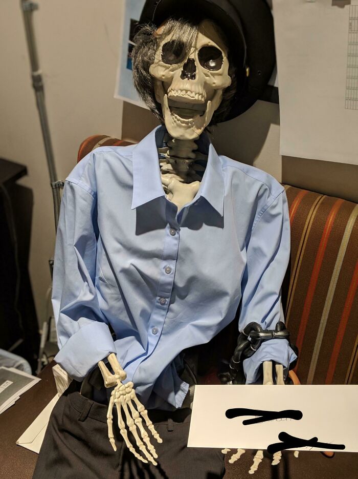 I Put My Resignation Letter On A Leftover Halloween Decoration In My Boss's Office This Morning