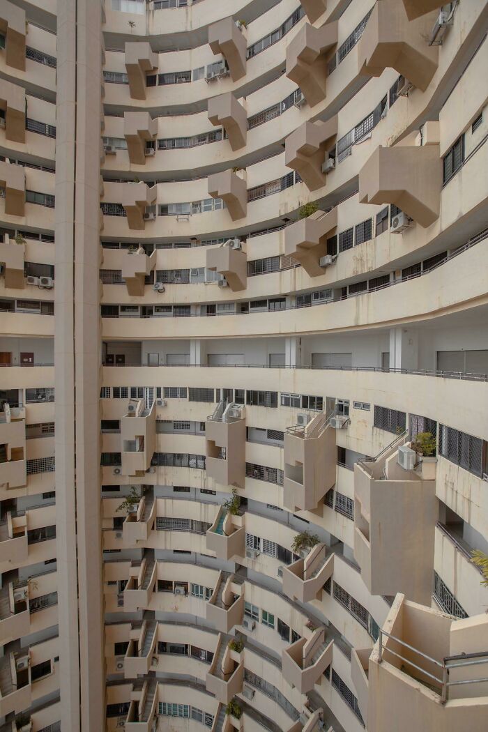 If This Ain't Urban Hell Then Tell Me What It Is. Photo Credits : @mazterz On Ig