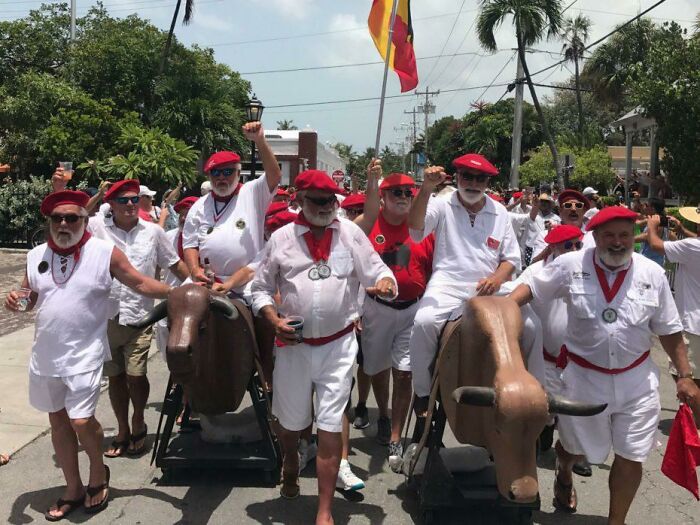 Since 1981, Key West, FL Has Held A Ernest Hemingway Lookalike Contest Which Looks Like A Huge Glitch In A Matrix