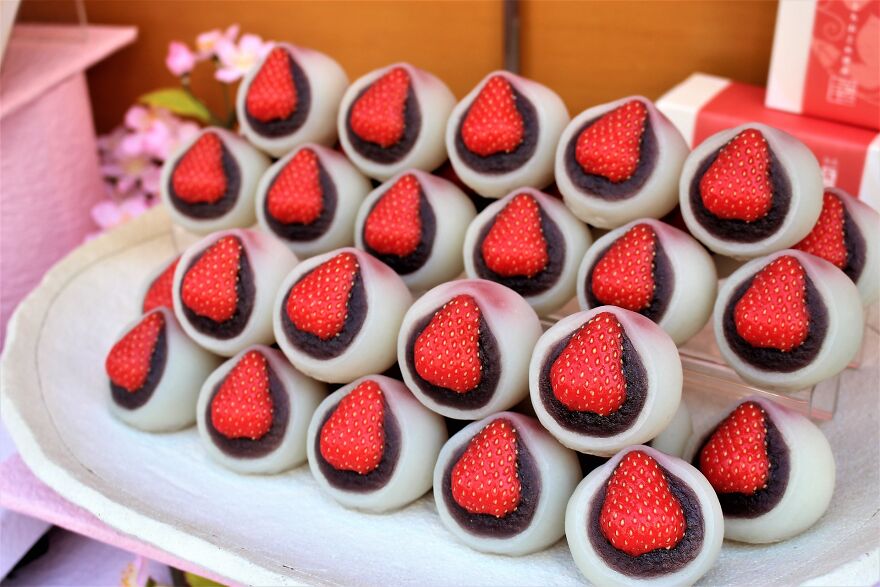 10 Awesome Japanese Snacks You’ve Probably Never Heard Of But Need To Try Right Now! 10 Awesome Japanese Snacks You’ve Probably Never Heard Of But Need To Try Right Now!