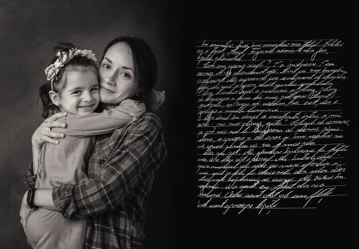Mother and child embracing in a portrait representing postpartum emotions and the challenges of becoming a mother.