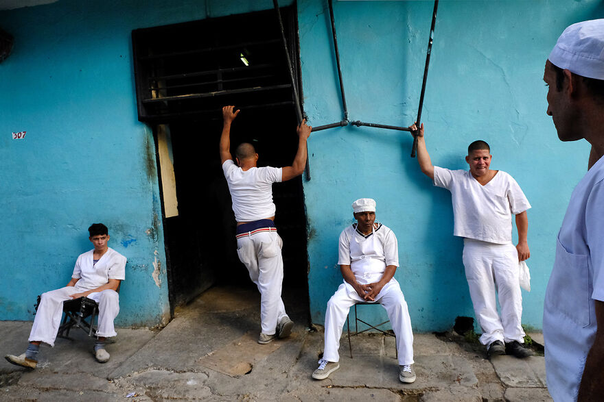 10 Photos That Won The Independent Photographer&rsquo;s Contest In &ldquo;People Photography&rdquo;