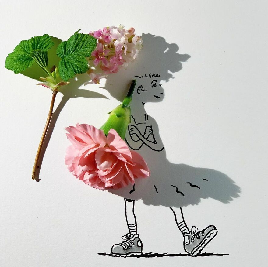 Artist Transforms Shadows Of Everyday Objects Into Incredible Images