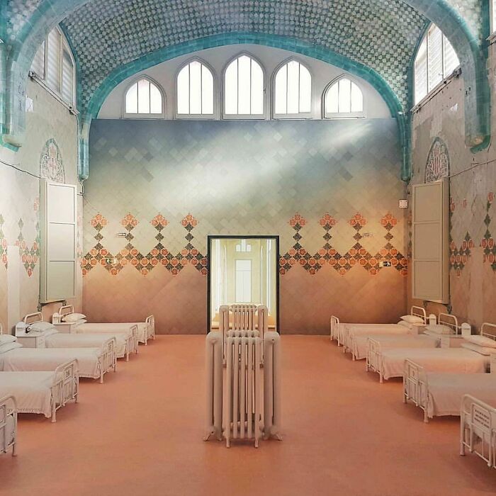 Hospital De Sant Pau. Barcelona, Spain C. 1401