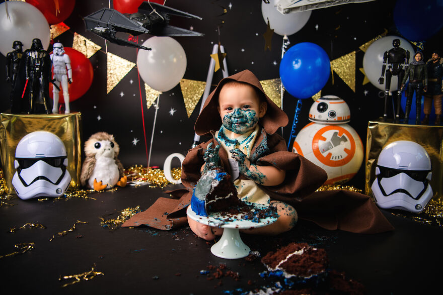 Star Wars Themed Cake Smash Photoshoot Star Wars Themed Cake Smash Photoshoot