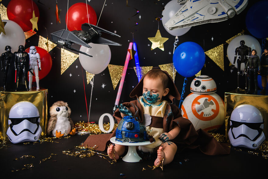 Star Wars Themed Cake Smash Photoshoot Star Wars Themed Cake Smash Photoshoot