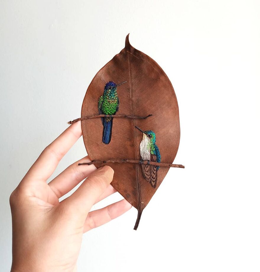 Brazilian Artist Conquers The Internet Making Embroidery On Tree Leaves
