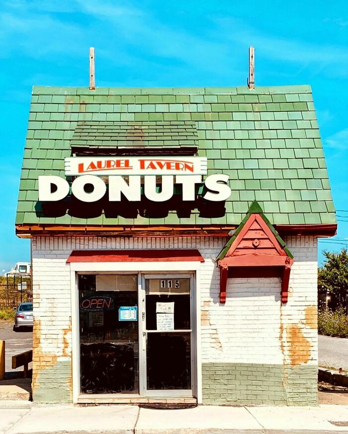 Laurel Tavern Donuts Laurel, Maryland Est. 2008