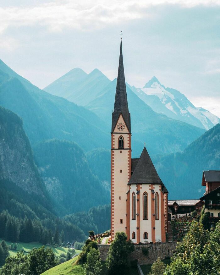 St. Vincent Pilgrimage Church Heiligenblut Am Grosglockner, Austria C. 1491