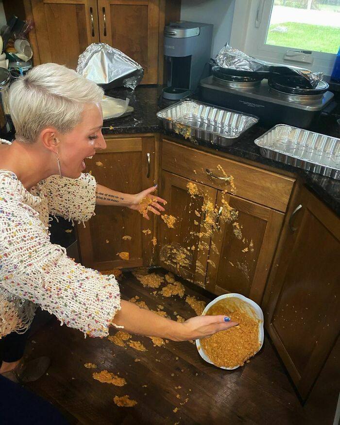 Just Checking In, Seeing How Everyone Else’s Thanksgiving Is Going 😅 Thankful For Many Laughs And Memories This Year! #thanksgiving #thanksgivingfail #food #fail #holiday #holidayseason #thankful #blessed #laugh #family