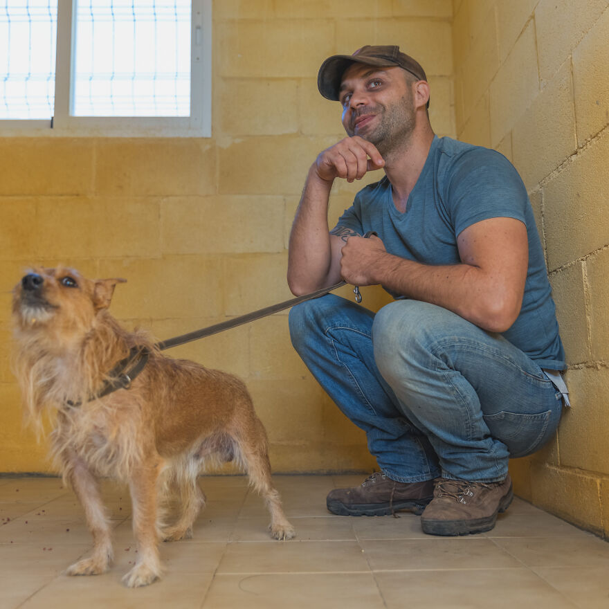 I Documented The Strife Of Rare Spanish Dog Breeds In This Shelter, And It's Mortifying