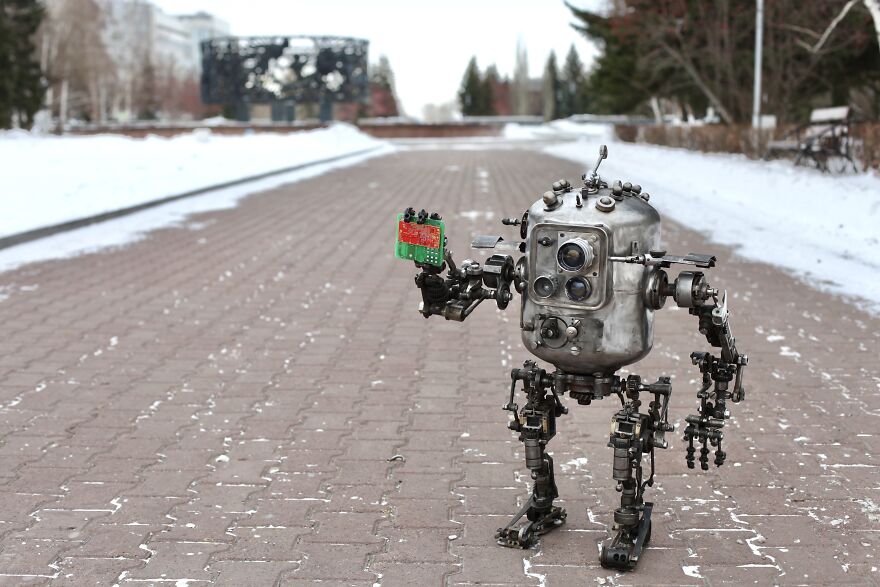 This Robot Knows More Than Me