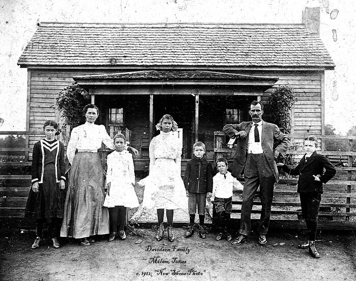 : 1912, Milam, Tx. Great Grandfather With Mustache (My Grandfather 4th From Right). Whole Family Had Gotten New Shoes, So They Wanted To Show Them Off In A Photo