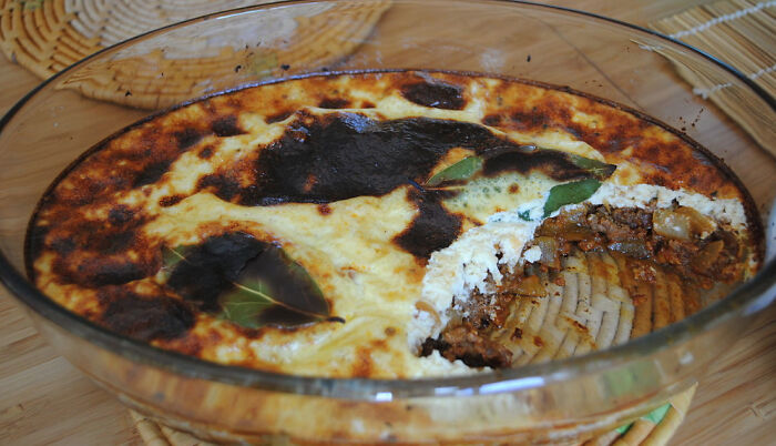 Custard, Curry Leaves, And Savoury Mince, With Raisins.