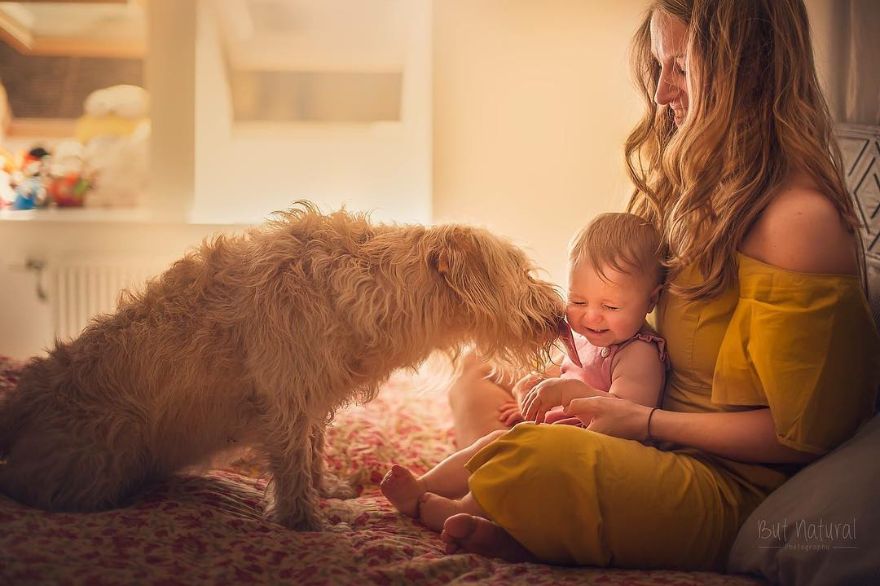 This Photographer Photographs Children In Tender Moments With Animals, And The Images Are Very Cute (New Pics)
