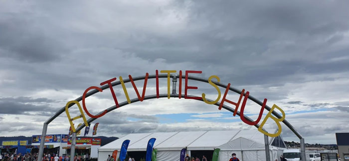 I Love A Good Activitie Shub, Me