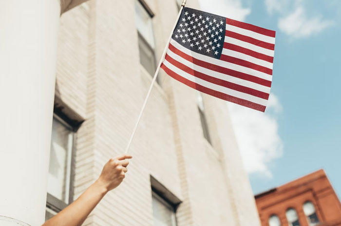 30 Of The Best Responses To Jerks Telling Someone To 'Go Back To Your Own Country'