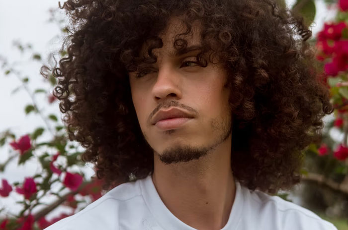 25 De las mejores respuestas a los idiotas que dicen "vuélvete a tu país"