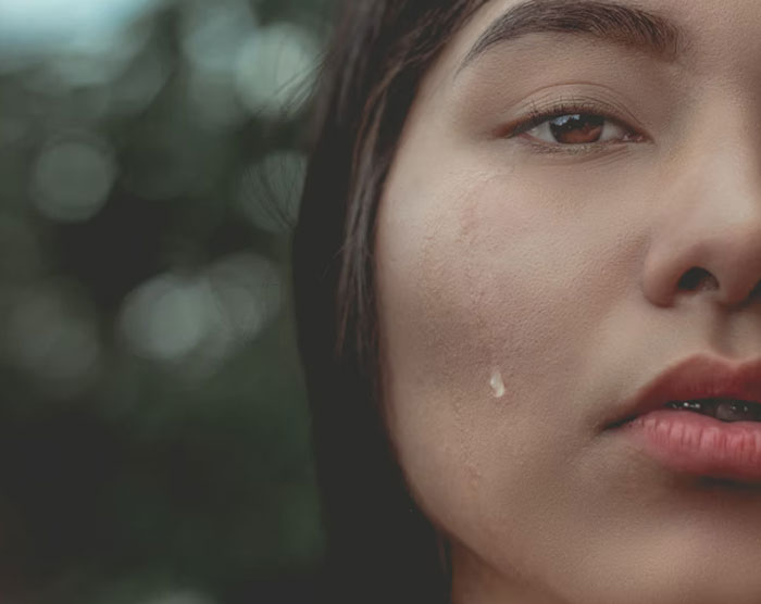 30 Of The Best Responses To Jerks Telling Someone To 'Go Back To Your Own Country'