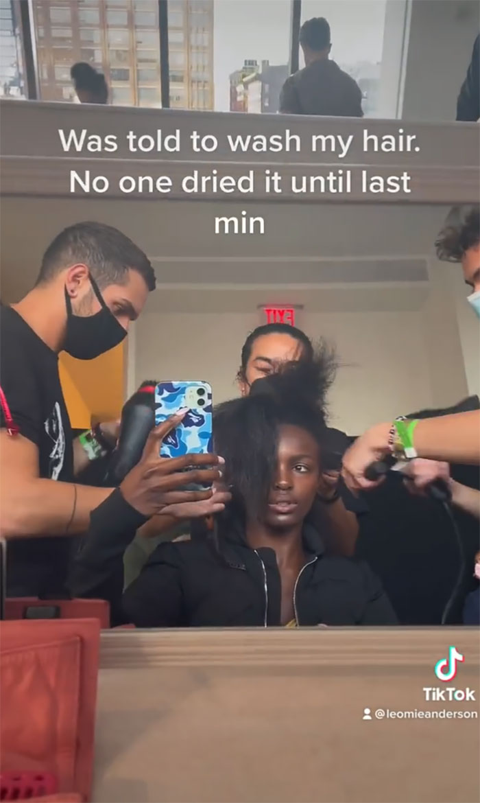 Black Top Model Redid Her Own Makeup And Hair 10 Minutes Before Walking The Runway Because The Makeup Artists Failed