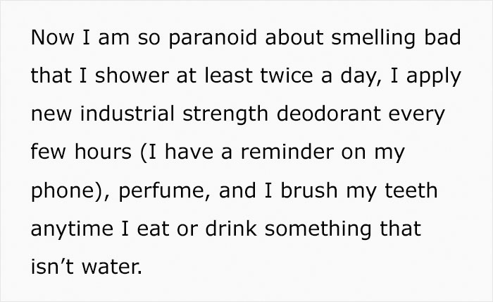 Guy Keeps Telling His Girlfriend That She Smells Bad, Turns Out His Dad Taught Him This "Secret Technique" Guy Keeps Telling His Girlfriend That She Smells Bad, Turns Out His Dad Taught Him This "Secret Technique"