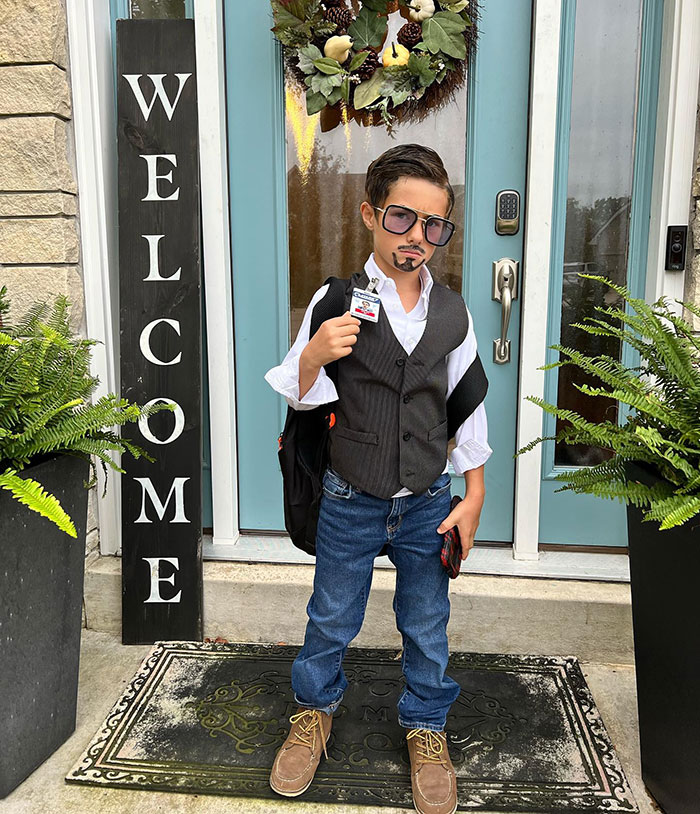 10-Year-Old Gets Bullied For His Halloween Costume, Mom Responds To The Bullies With This Post