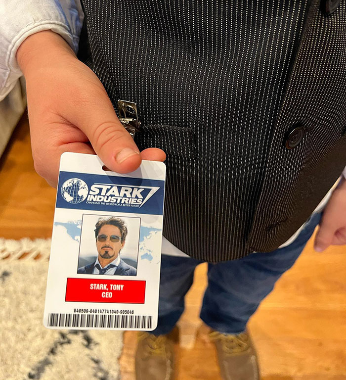 10-Year-Old Gets Bullied For His Halloween Costume, Mom Responds To The Bullies With This Post