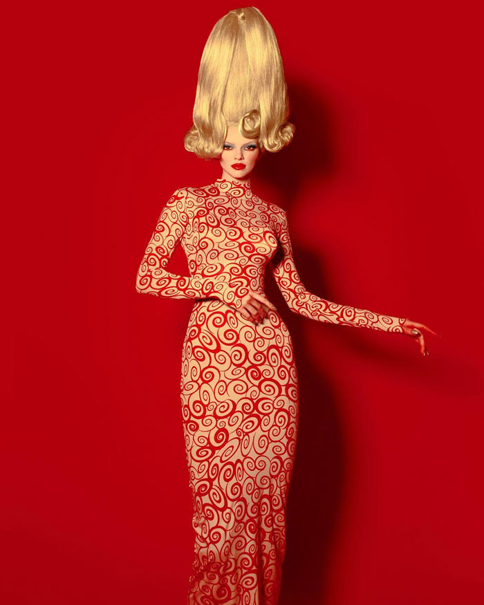 Kendall Jenner As The Martian Girl From Mars Attacks