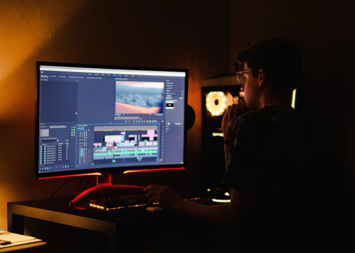 Client Doesn't "Feel Like Paying" Editor For The Work, They Have A Perfect Clapback Client Doesn't "Feel Like Paying" Editor For The Work, They Have A Perfect Clapback