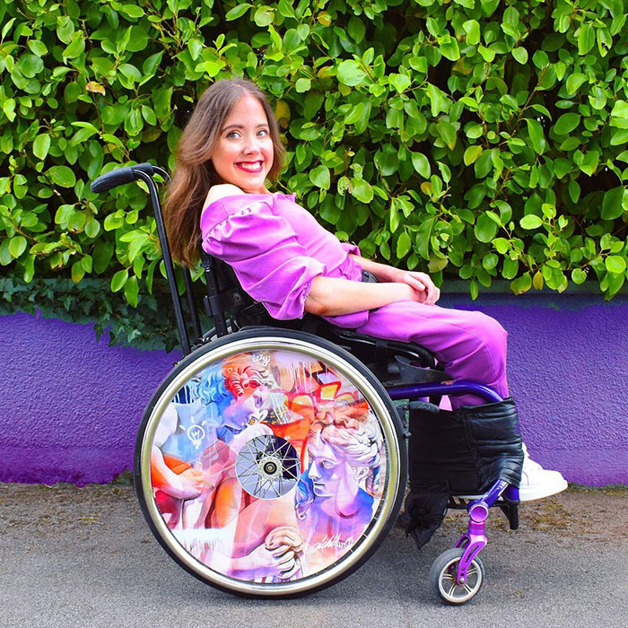 Izzy Wheels: 54 Colorful Wheelchair Accessories Created By Two Sisters