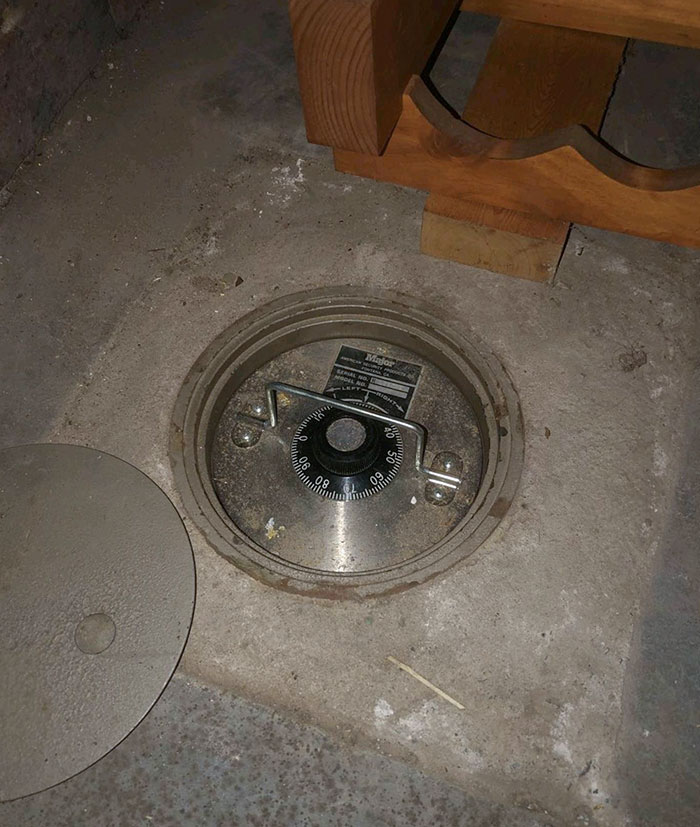 My Sis And BIL Moved Into A New House Today, Found This Safe In The Floor And Can't Open It. Yet