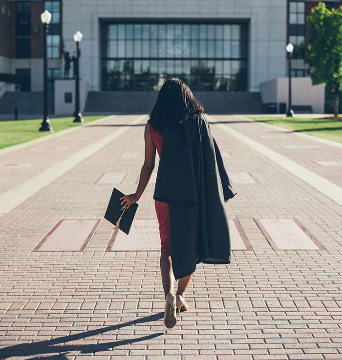 40 Ridiculous And Toxic Requests These Women Received From Their Exes