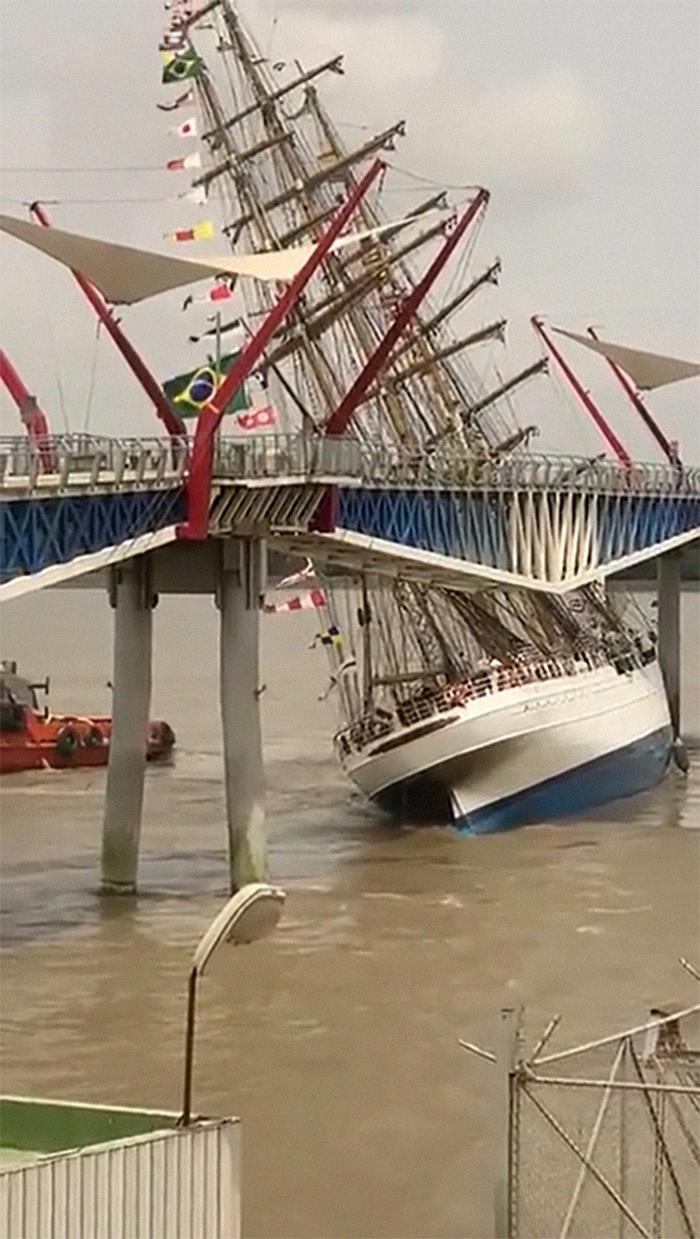 Brazilian Ship In Ecuador
