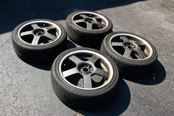 30 Expensive Purchases That Really Paid Off, As People Shared In This Online Thread