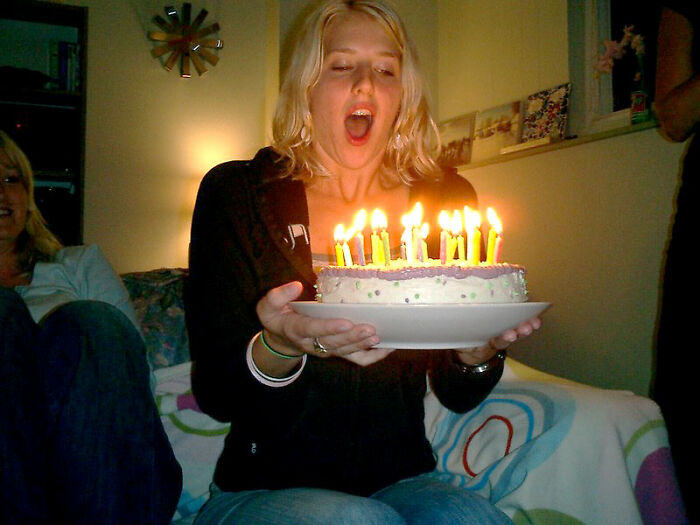 Woman Turned Passive Aggressive After Everyone Forgot About Her Birthday, Ended Up Being Called A &lsquo;Petty A-Hole&rsquo;