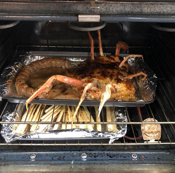 Happy Thanksgiving Earthlings