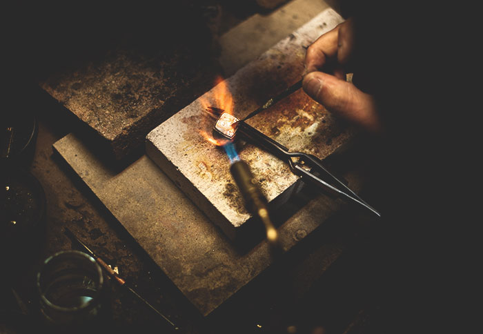 16 Personas cuentan buenas acciones que hicieron pero mantuvieron en secreto