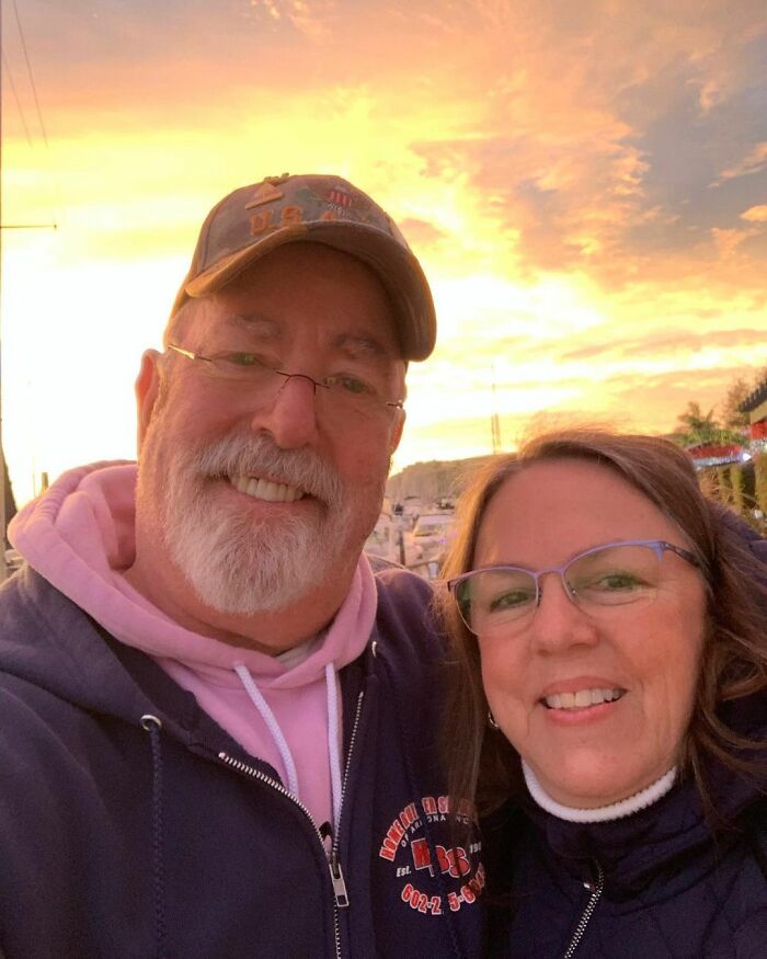 Grandma And A Stranger Who She Accidentally Invited To Thanksgiving Share Their 6th Celebration Together Grandma And A Stranger Who She Accidentally Invited To Thanksgiving Share Their 6th Celebration Together